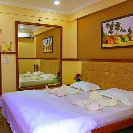 Summerville Beach Resort Candolim Exteriér fotografie